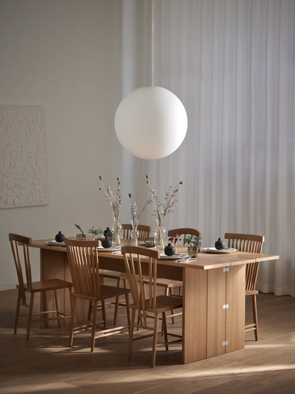 Design House Stockholm Family Chair No. 2,  eri värejä